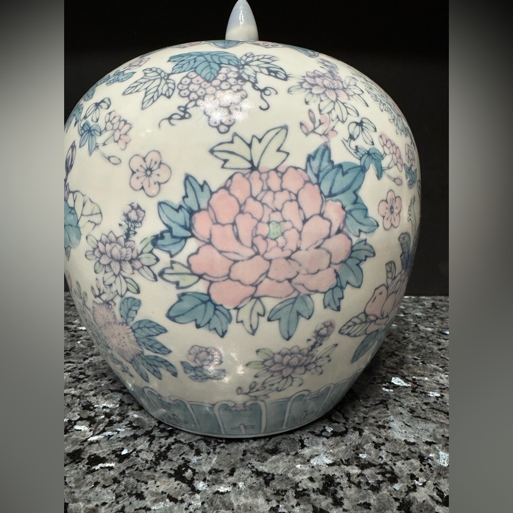 Vintage 9.5” Large Chinoiserie Light Blue & White, Pink Floral Temple Ginger Jar - Picture 2 of 7